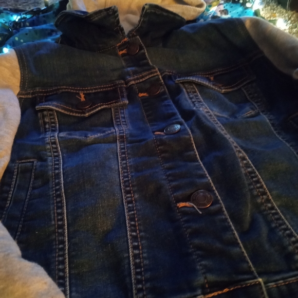 Denim Jean Jacket - Picture 3 of 6
